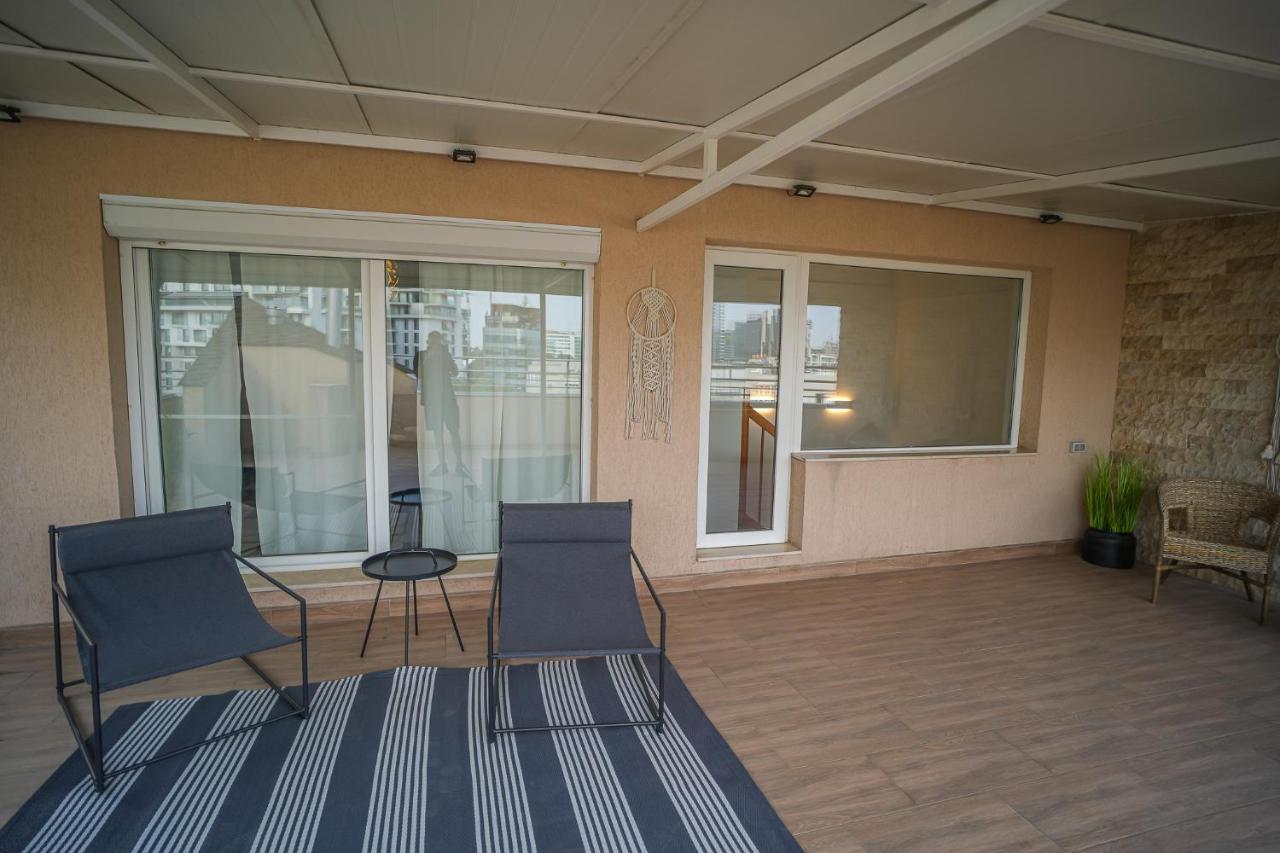 Penthouse With Huge Rooftop & Amazing City View Bukurešť Exteriér fotografie